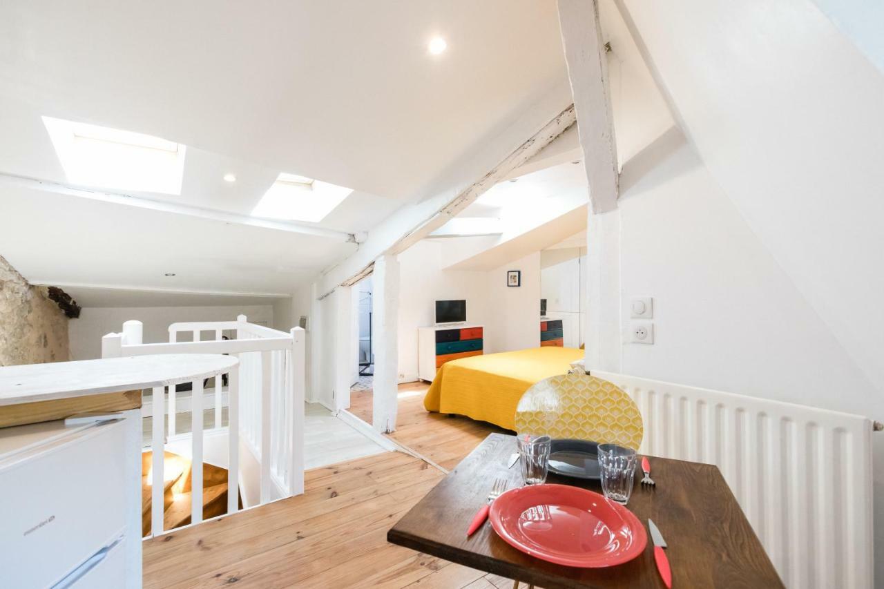 Petit studio Saint-Front- Small studio flat Saint-Front Périgueux Buitenkant foto
